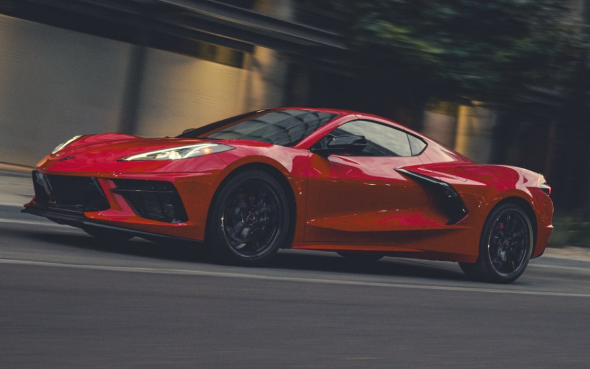Chevrolet Corvette Stingray in der Seitenansicht