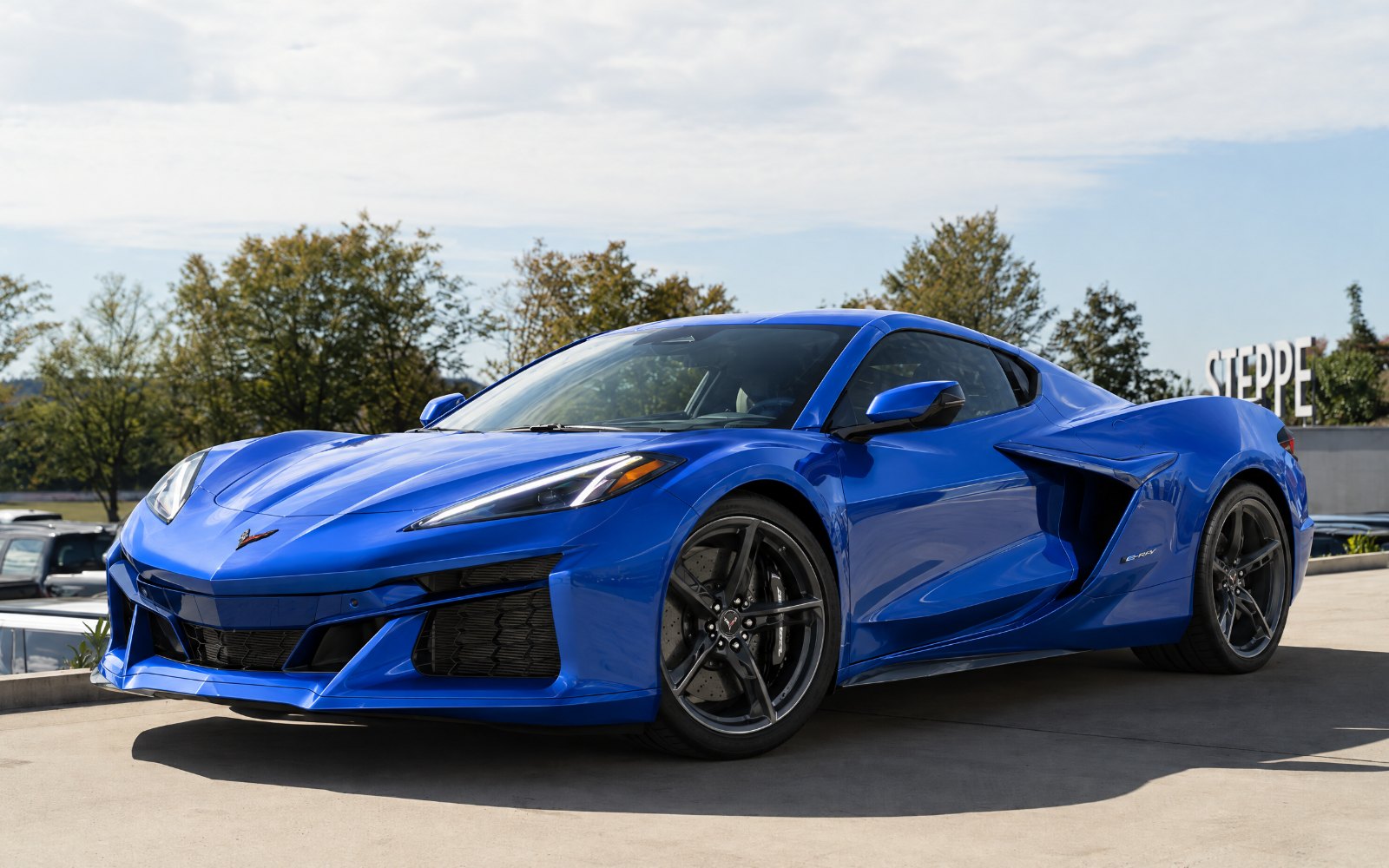 Chevrolet Corvette E-Ray in der Seitenansicht